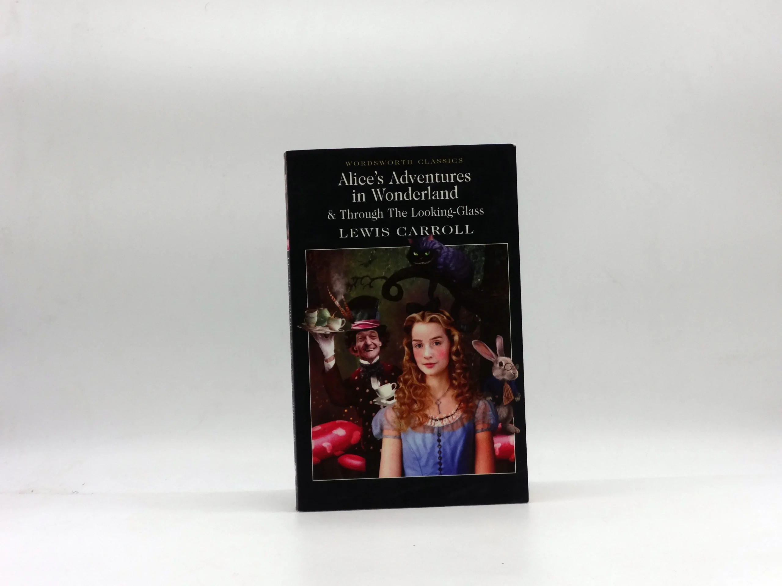 Aalice,s ADVENTURES IN WONDERLAND